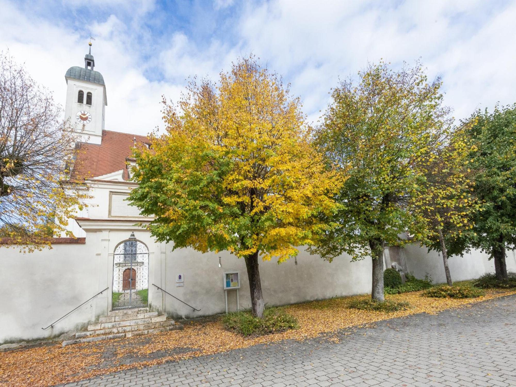 Lovely Holiday Home In Haunsheim Экстерьер фото